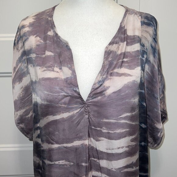 YOUNG Fabulous and Broke Tie Dye Flowy Blouse Size Medium - Picture 3 of 10